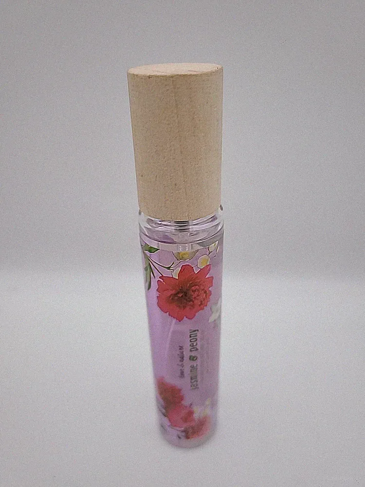 Love & Nature Jasmine & Peony Concentrated Perfume with Essential Oils (READ)