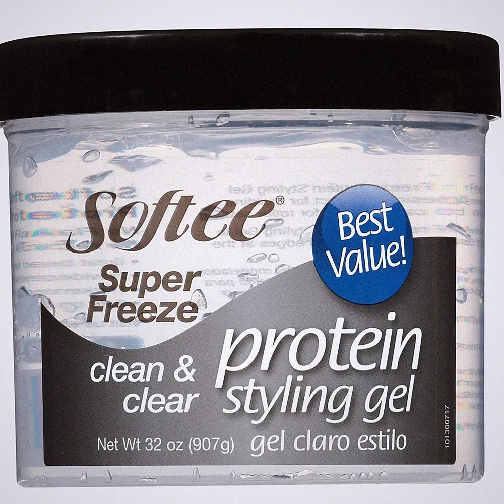 Softee Super Freeze Protein Styling Gel 32oz JarNo Flake Strengthens Hair Unisex